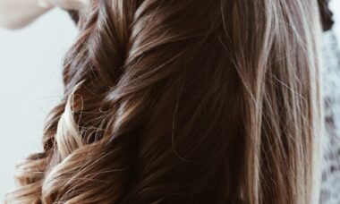 Photo "5 quick and stylish hairstyle ideas for any occasion"