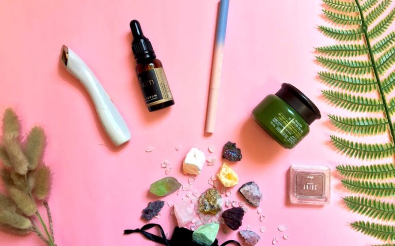 Photo "How to adapt your beauty routine to seasonal changes"