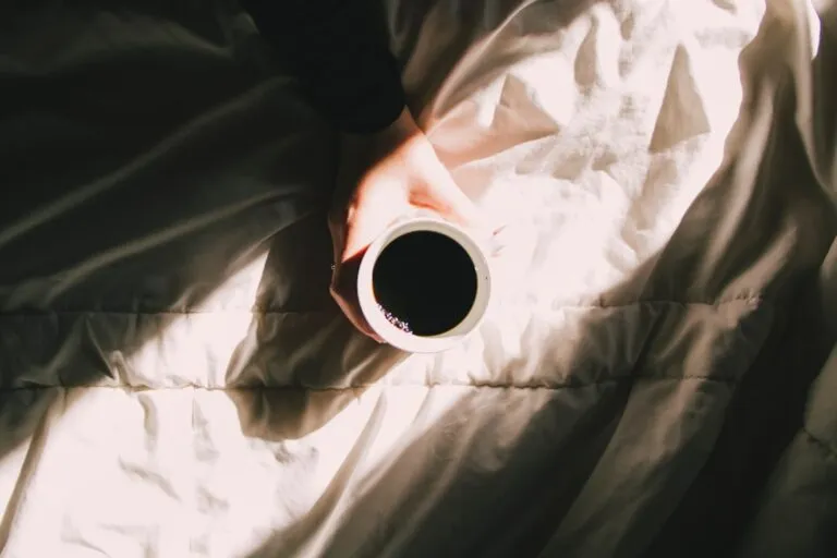 Cum Să Începi o Rutina de Dimineață de Succes Photo Morning routine
