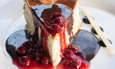 Photo "How to prepare a spectacular dessert that will impress anyone"