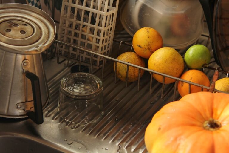 Photo "5 practical tips to reduce food waste in the kitchen"