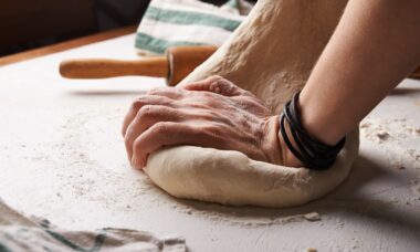 Photo "Guide for preparing basic doughs: Puff pastry, sweet bread, pizza"