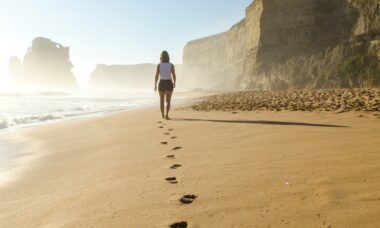 Photo "10 surprising benefits of walking for your health"