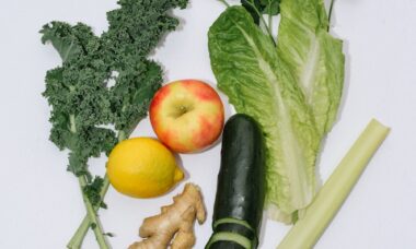 Photo Essential guide to healthy and balanced nutrition for women