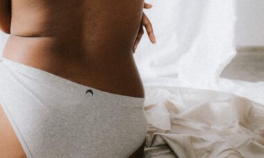 Photo Guide to monitoring the menstrual cycle and understanding your bodys signals