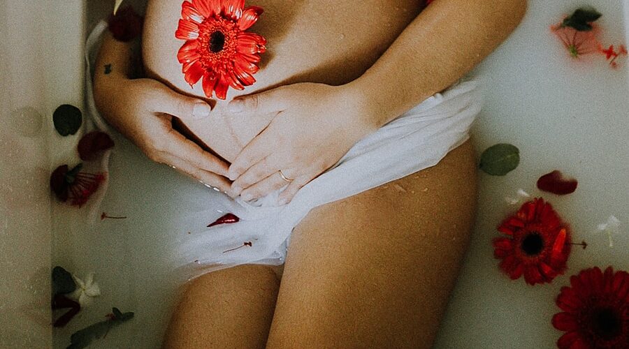 Photo Guide to monitoring the menstrual cycle and understanding your bodys signals