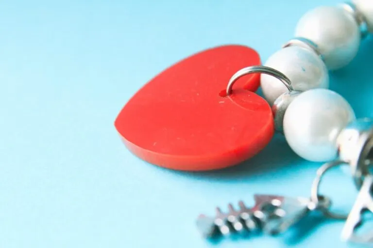 Sănătatea inimii: Factori de risc și modalități de prevenție Photo "Heart Health: Risk Factors and Prevention Methods"