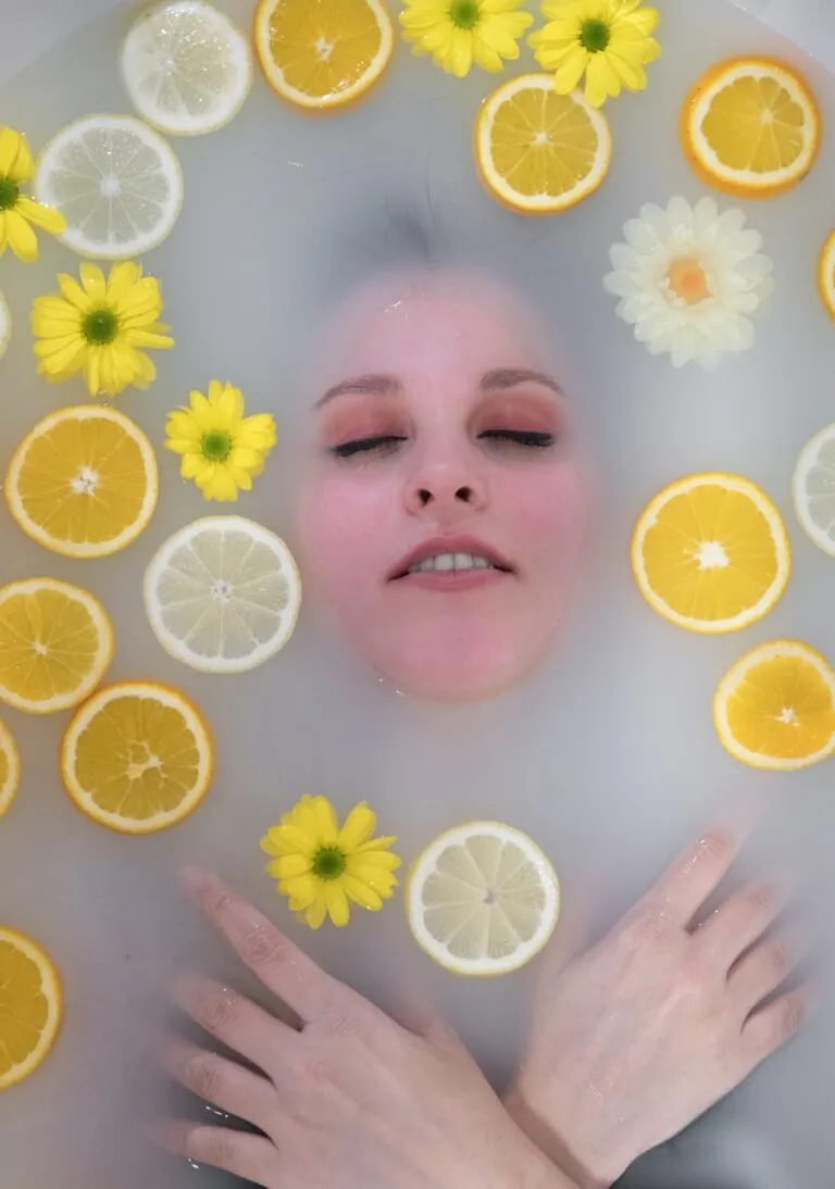 Puterea ingredientelor naturale pentru o piele radiantă: Ghid de utilizare Photo "The power of natural ingredients for radiant skin: Usage guide"