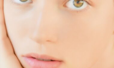 Photo "5 common skincare mistakes and how to avoid them for flawless skin"