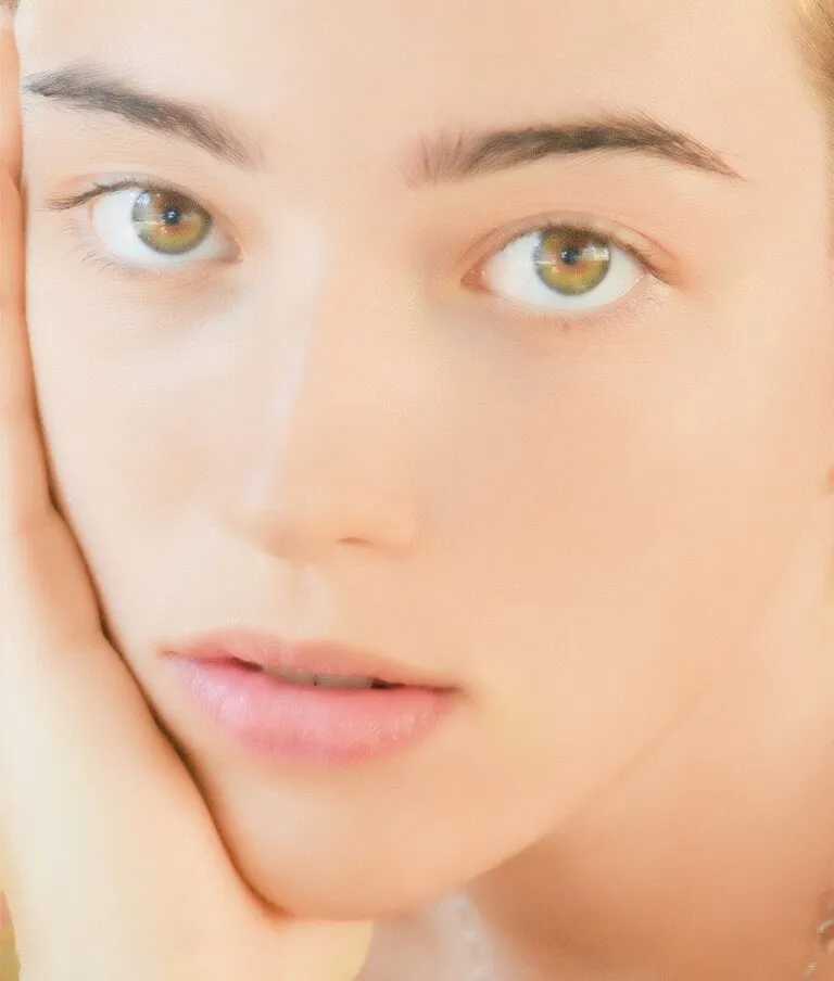 5 greșeli frecvente în îngrijirea pielii și cum să le eviți pentru un ten impecabil Photo "5 common skincare mistakes and how to avoid them for flawless skin"