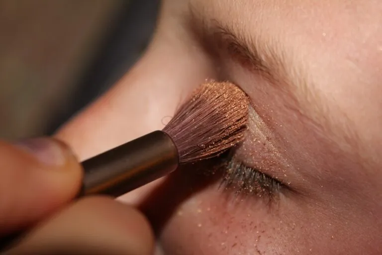 5 trucuri pentru un machiaj care durează întreaga zi Photo "5 tricks for a makeup that lasts all day"