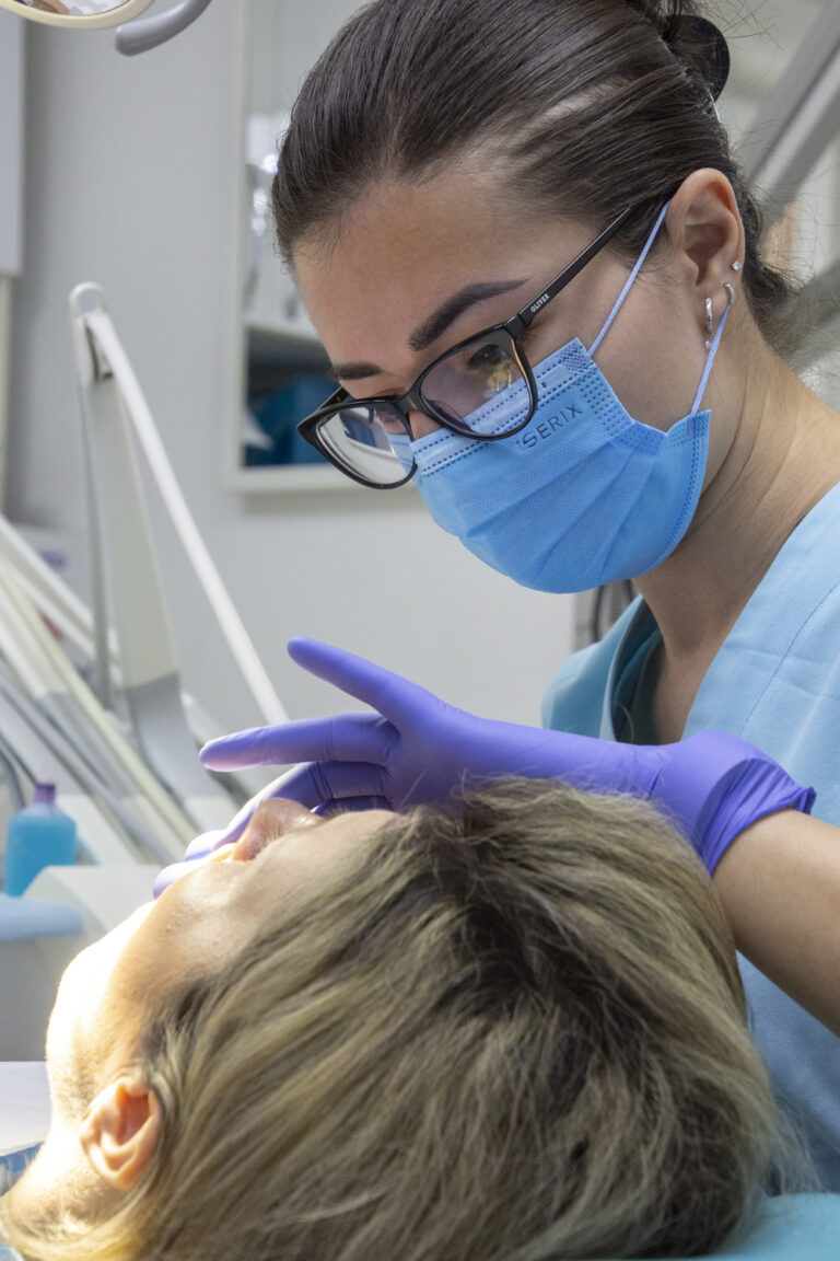 cris smile implant dentar (24)