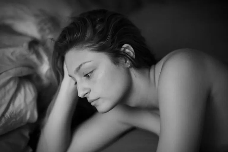 Secretele unui somn de frumusețe: Cum influențează odihna aspectul tenului Photo beauty sleep